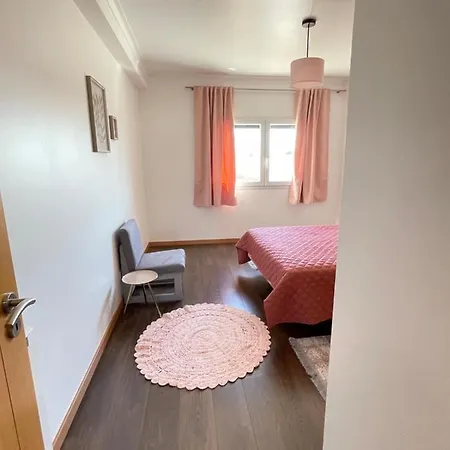 Garden & House فيغيورا دا فوز