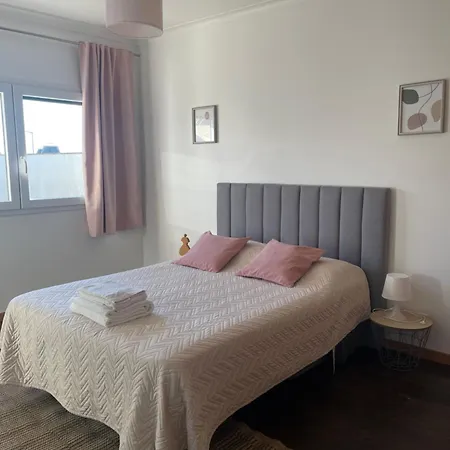 Garden & House فيغيورا دا فوز